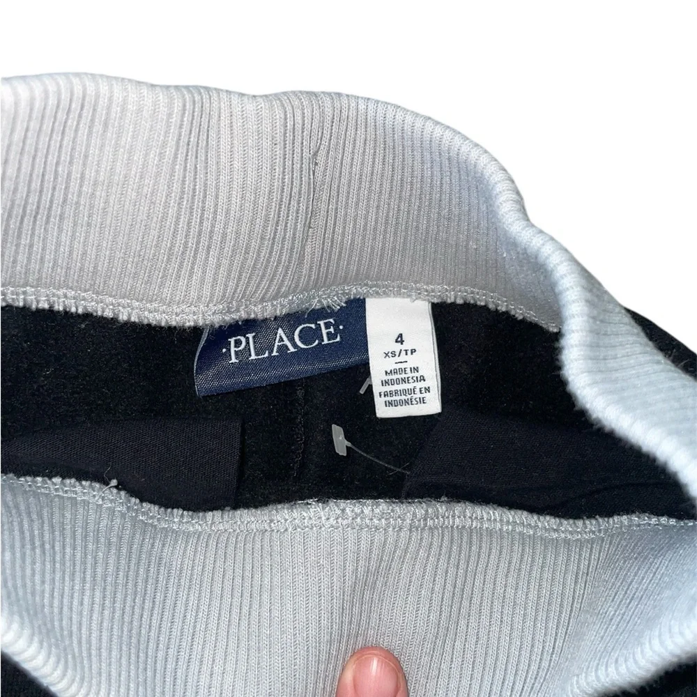 Boys Sz 4‎ Black with White Stripe Children’s Place Joggers